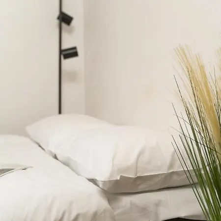 Apartment Air 310
